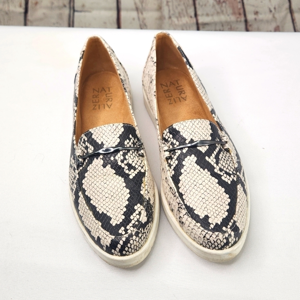 Naturalizer Ranger Loafer - Alabaster Snake